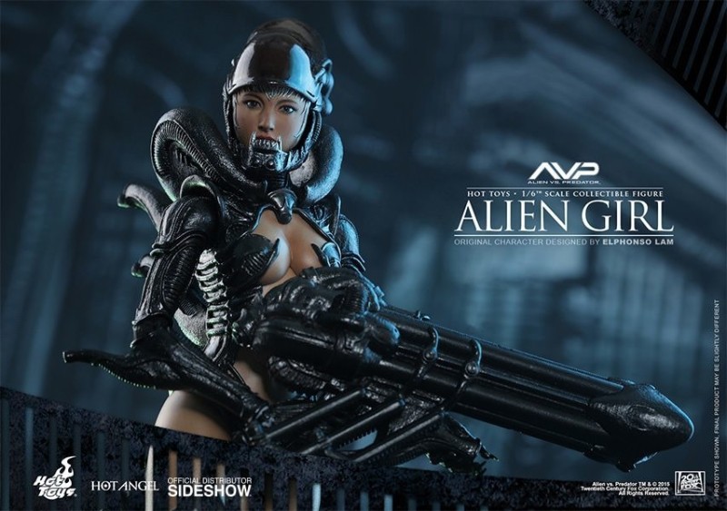 Hot Toys Alien Girl Sixth Scale Figure