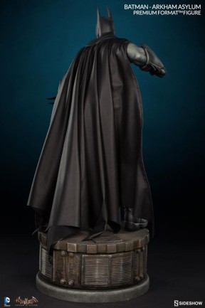 Sideshow Collectibles Arkham Asylum Batman Premium Format Figure - Thumbnail