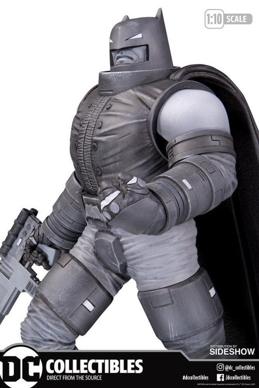 Dc Collectibles Armored Batman Black & White Frank Miller Statue