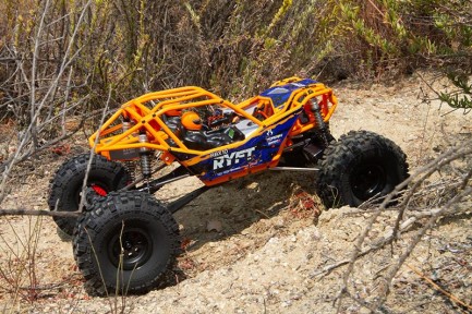 AXIAL 1/10 RBX10 Ryft 4WD Brushless Rock Bouncer RTR Kullanıma Hazır Rc Crawler Model Araba Turuncu - Thumbnail