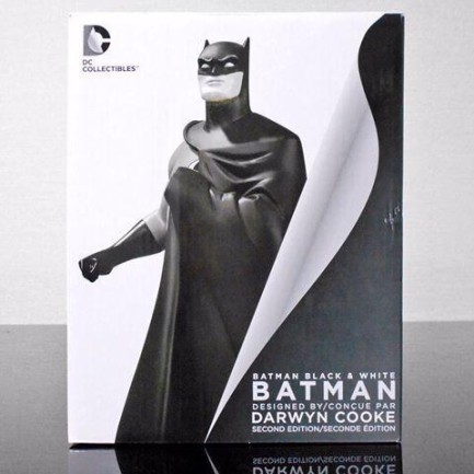 Dc Collectibles Batman Black & White Darwyn Cooke Statue - Thumbnail