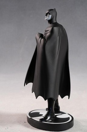 Dc Collectibles Batman Black & White Darwyn Cooke Statue - Thumbnail