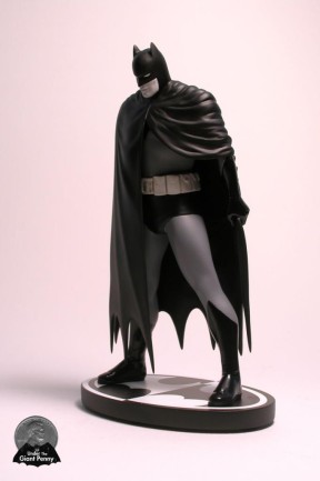 Dc Collectibles Batman Black & White Dave Mazzucchelli 2nd Edition Statue - Thumbnail