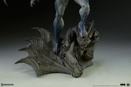 Batman Nightmare Statue - Thumbnail