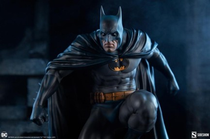 Sideshow Collectibles - Sideshow Collectibles Batman Premium Format Figure 300747