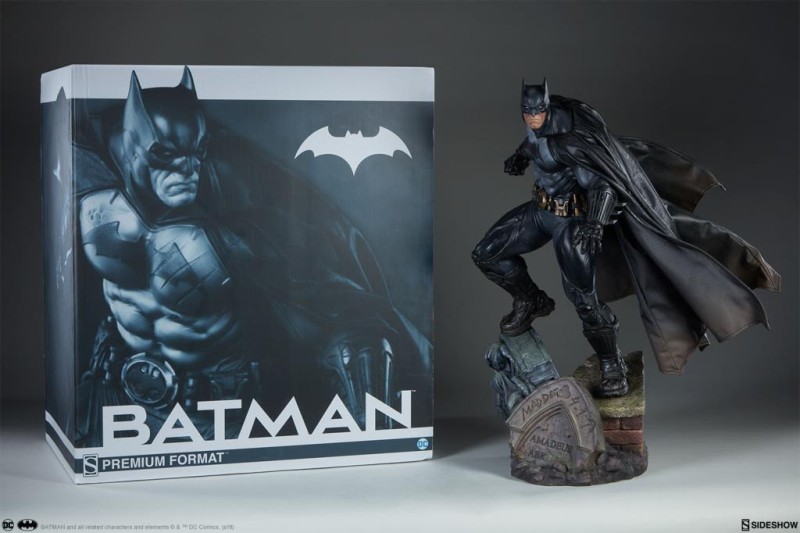 Sideshow Collectibles Batman Premium Format Figure 300542