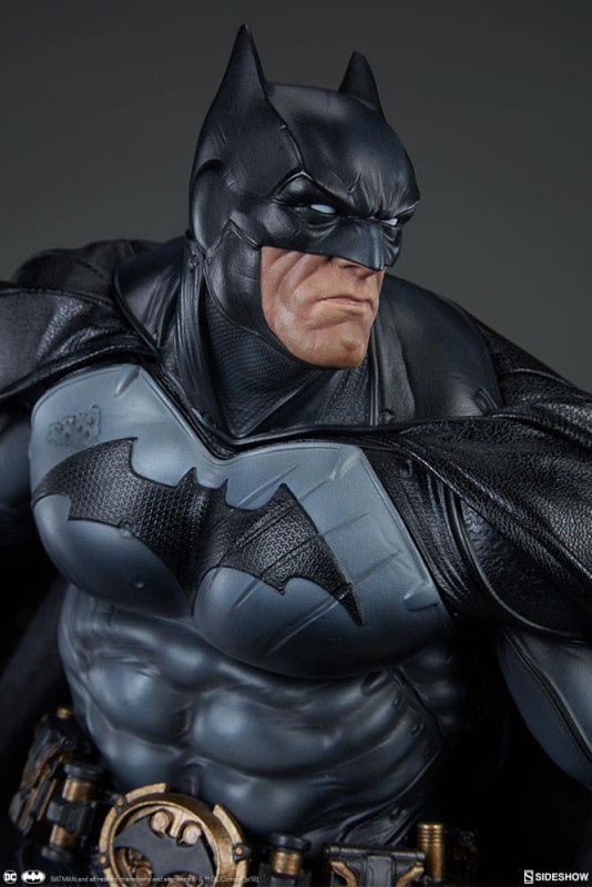 Sideshow Collectibles Batman Premium Format Figure 300542