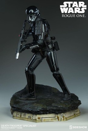 Sideshow Collectibles Death Trooper Specialist Premium Format Figure - Thumbnail