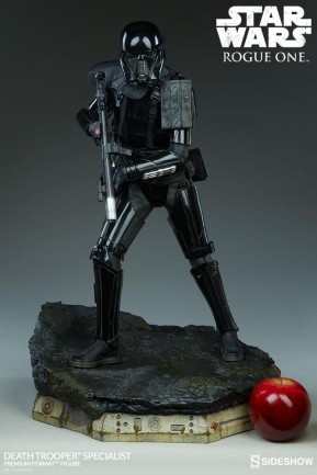 Sideshow Collectibles Death Trooper Specialist Premium Format Figure - Thumbnail