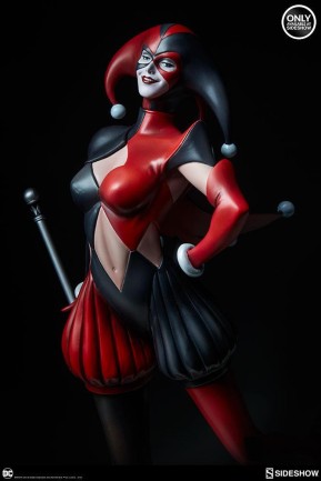 Sideshow Collectibles Harley Quinn Stanley ' Artgerm ' Lau Statue - Thumbnail