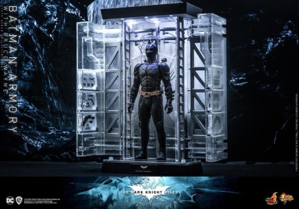 Hot Toys Batman Armory with Bruce Wayne Sixth Scale Collectible Set 911374 MMS702 DC Comics / The Dark Knight Rises (ÖN SİPARİŞ) - Thumbnail