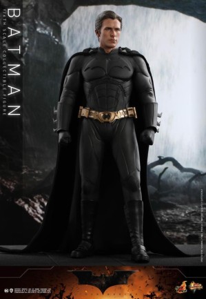 Hot Toys Batman Begins Sixth Scale Exclusive Figure - 908079 - DC Comics / Batman Begins - MMS595 (ÖN SİPARİŞ) - Thumbnail