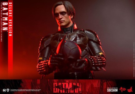 Hot Toys Batman (Deluxe Version) Sixth Scale Figure 9105942 MMS639 DC Comics / The Batman 2022 - Thumbnail