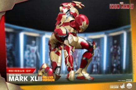 Hot Toys Iron Man Mark XLII (Deluxe Version) Quarter Scale Figure - 908659 - Marvel Comics / Iron Man 3 - Thumbnail