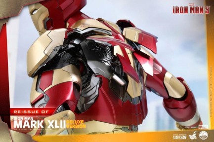 Hot Toys Iron Man Mark XLII (Deluxe Version) Quarter Scale Figure - 908659 - Marvel Comics / Iron Man 3 - Thumbnail