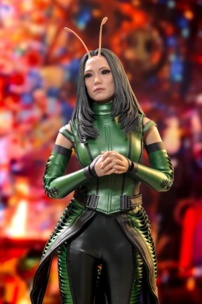 Hot Toys Mantis Sixth Scale Figure 904933 TMS094 Marvel Comics / GOTG Guardians Of The Galaxy Holiday Special (ÖN SİPARİŞ) - Thumbnail