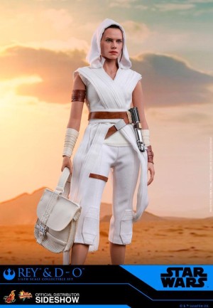 Hot Toys Rey and D-O Sixth Scale Figure Set 905520 - Star Wars: The Rise of Skywalker - Movie Masterpiece Series - Thumbnail