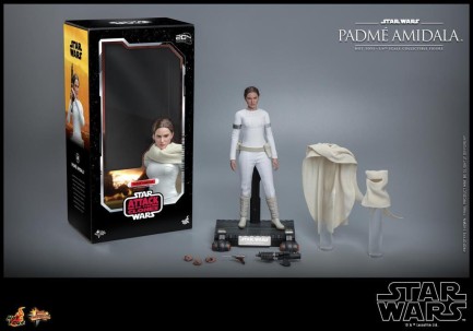 Hot Toys Padmé Amidala Sixth Scale Figure 903720 MMS678 Star Wars / Episode II Attack Of The Clones - Thumbnail