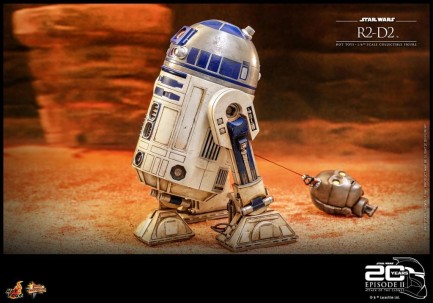 Hot Toys R2-D2 AOTC Sixth Scale Figure - 911040 - Star Wars / Episode II Attack Of The Clones - MMS651 - Thumbnail