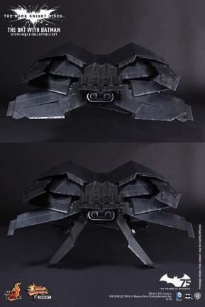 Hot Toys The Bat 1/12 Scale Collectible Set - Thumbnail