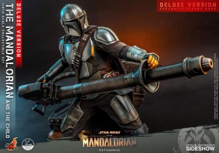 Hot Toys The Mandalorian and The Child ' Grogu ' (Deluxe) Quarter Scale Collectible Figure Set 907266 QS17 / Star Wars / The Clone Wars - Thumbnail