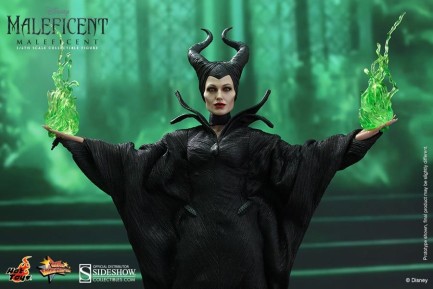 Hot Toys Maleficent Sixth Scale Figure - Thumbnail