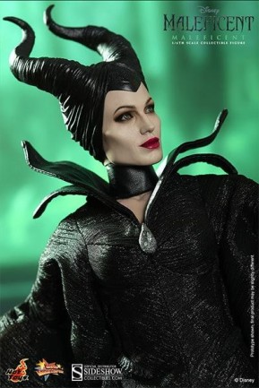 Hot Toys Maleficent Sixth Scale Figure - Thumbnail