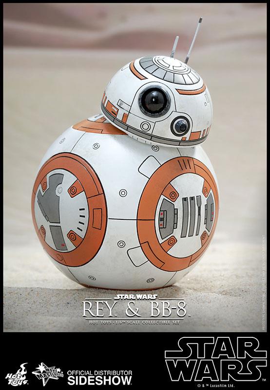 Hot Toys Rey & BB-8 Sixth Scale Figure Set