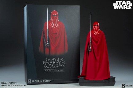 Sideshow Collectibles - Sideshow Collectibles Royal Guard Premium Format Figure 300740