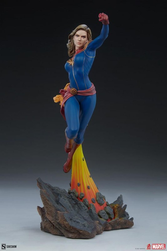 Sideshow Collectibles Captain Marvel Avengers Assemble Statue - 200573