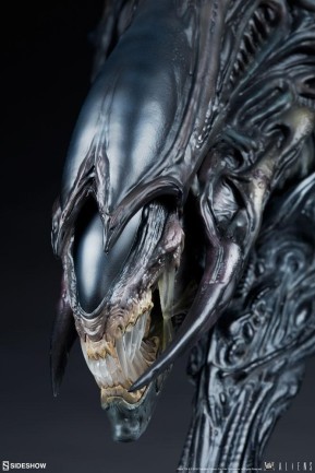 Sideshow Collectibles Alien Queen Mythos Legendary Scale Bust Alien Mythos Series / H. R. Giger Xenomorph - Thumbnail