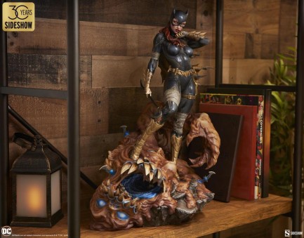 Sideshow Collectibles Batgirl Premium Format Figure 300854 DC Comics / Bat-Familt Collection (ÖN SİPARİŞ) - Thumbnail