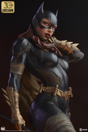 Sideshow Collectibles Batgirl Premium Format Figure 300854 DC Comics / Bat-Familt Collection (ÖN SİPARİŞ) - Thumbnail