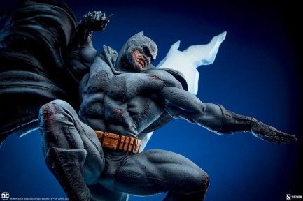 Sideshow Collectibles Batman: The Dark Knight Returns Premium Format Figure 300805 (Ön Sipariş) - Thumbnail