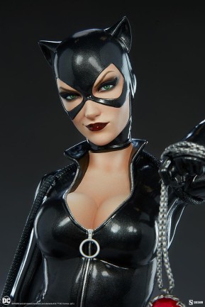 Sideshow Collectibles Catwoman ( Ruby Necklace ) Premium Format Figure 300787 / Dc Comics / Selina Kyle - Thumbnail