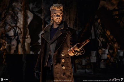 Sideshow Collectibles David Sixth Scale Figure 100477 The Lost Boys / Sideshow Horror Classics (ÖN SİPARİŞ) - Thumbnail