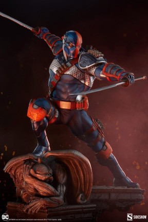 Sideshow Collectibles Deathstroke Premium Format Figure 300832 DC Comics / Teen Titans - Thumbnail