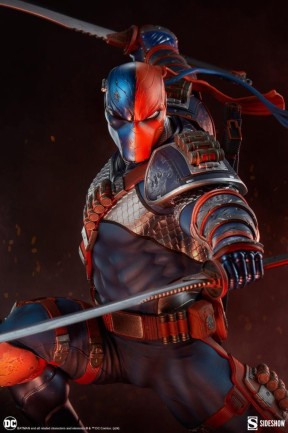 Sideshow Collectibles Deathstroke Premium Format Figure 300832 DC Comics / Teen Titans - Thumbnail