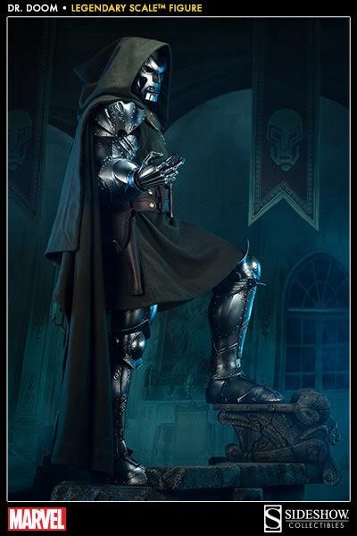 Sideshow Collectibles Dr. Doom Legendary Scale Figure