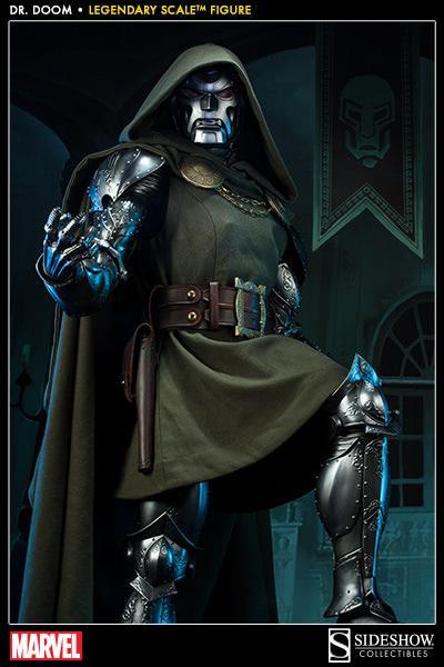 Sideshow Collectibles Dr. Doom Legendary Scale Figure