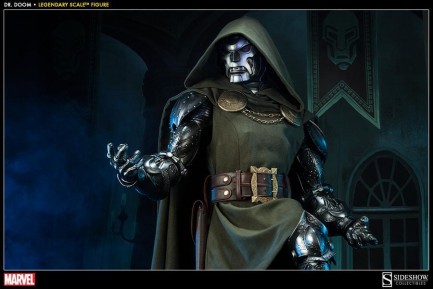 Sideshow Collectibles Dr. Doom Legendary Scale Figure - Thumbnail