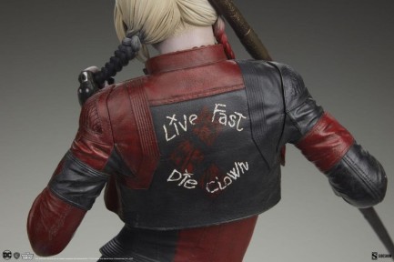 Sideshow Collectibles Harley Quinn Premium Format Figure - 300818 - DC Comics / The Suicide Squad / Margot Robbie - Thumbnail