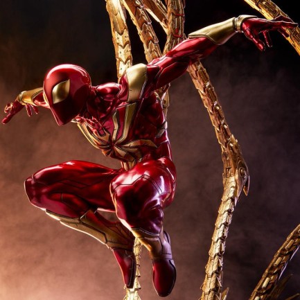 Sideshow Collectibles - Sideshow Collectibles Iron Spider Premium Format Figure - 300792 - Marvel Comics / Civil War