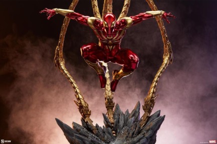 Sideshow Collectibles Iron Spider Premium Format Figure - 300792 - Marvel Comics / Civil War - Thumbnail