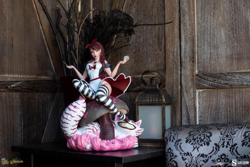 Sideshow Collectibles JSC Alice in Wonderland Game of Hearts Edition Statue - 2005062