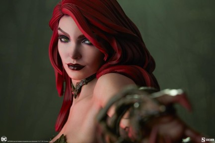 Sideshow Collectibles Poison Ivy Deadly Nature Premium Format Figure - 300833 - DC Comics / Gotham City Showdown (Ön Sipariş) - Thumbnail