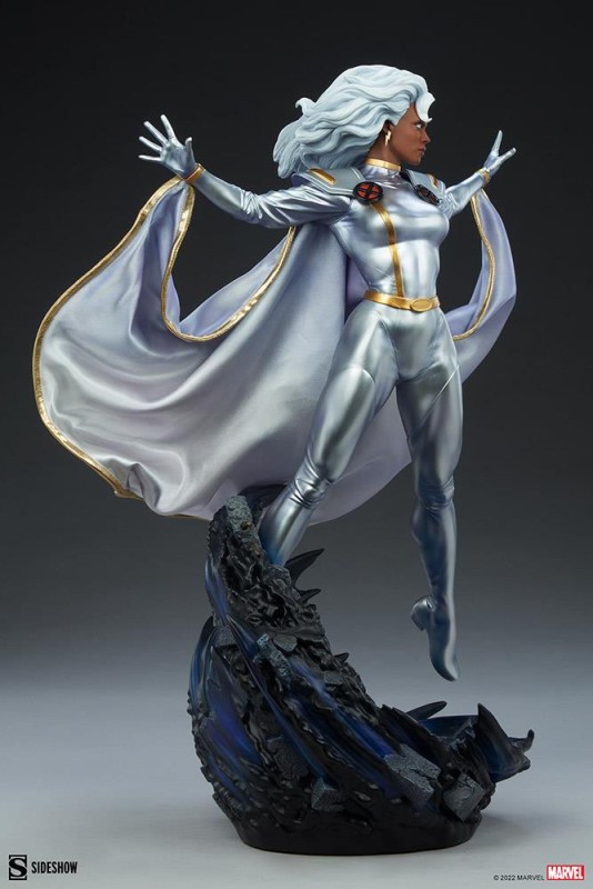 Sideshow Collectibles Storm Premium Format Figure 400364 / Marvel Comics / X-Men / Ororo Munroe