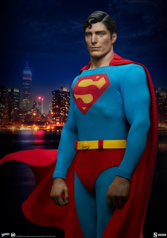 Sideshow Collectibles Superman: The Movie Premium Format Figure 300759