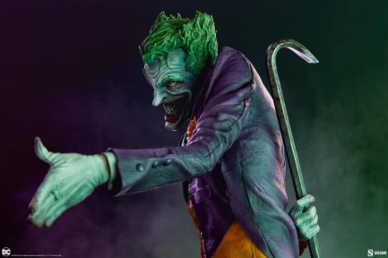 Sideshow Collectibles The Joker Premium Format Figure - 300807 - DC Comics / Joker's Fun House - Thumbnail