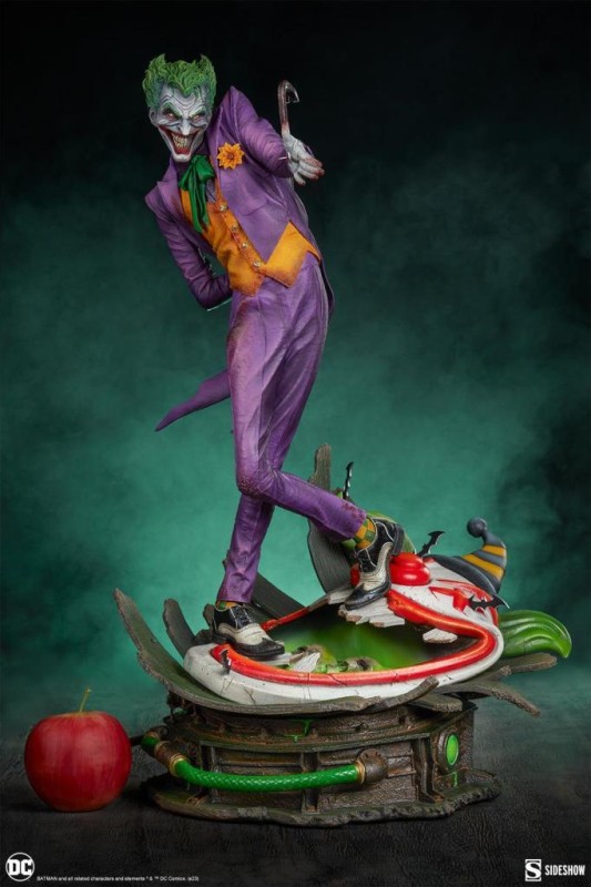 Sideshow Collectibles The Joker Premium Format Figure - 300807 - DC Comics / Joker's Fun House